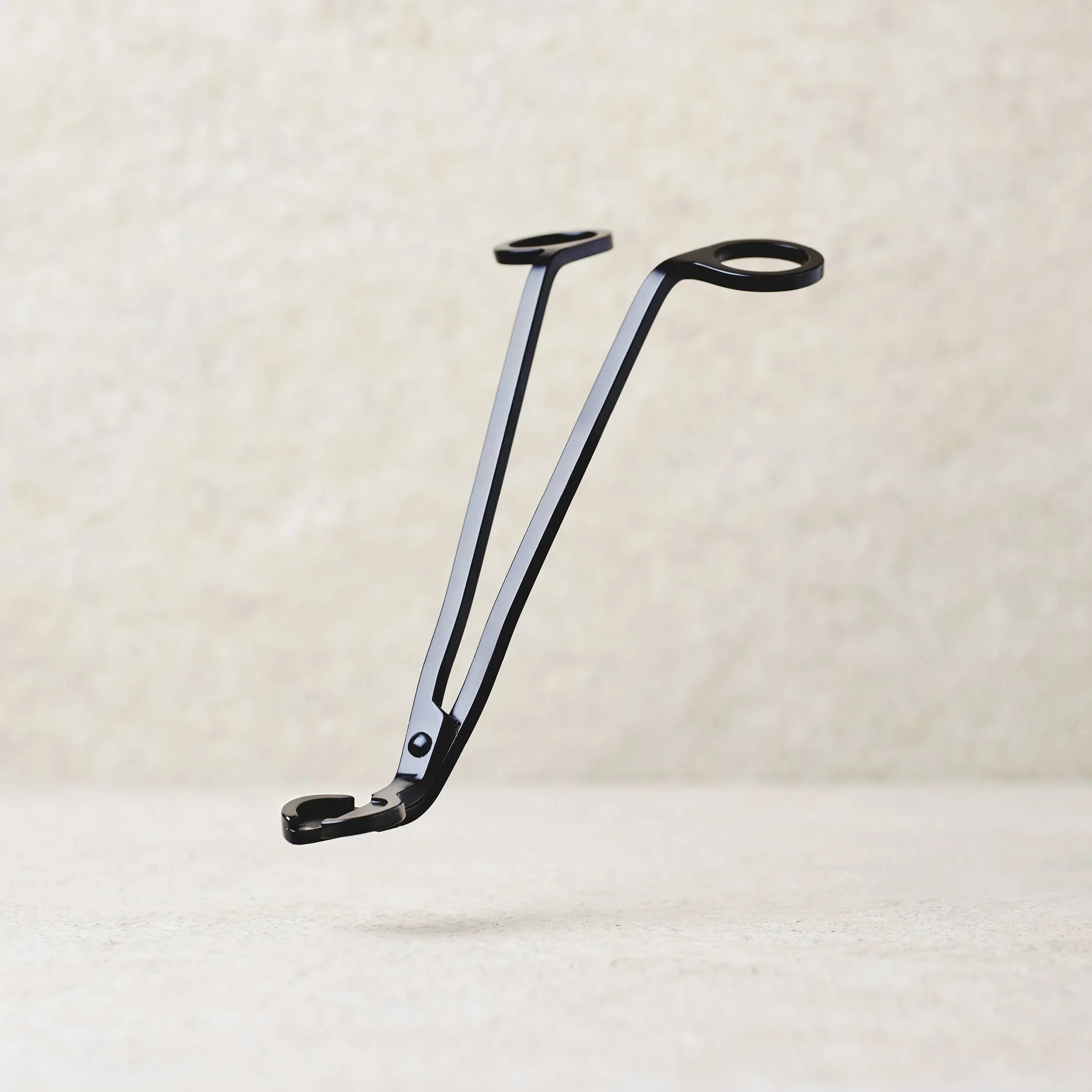 Dufte Dochtschere – Stilvolle Kerzenpflege