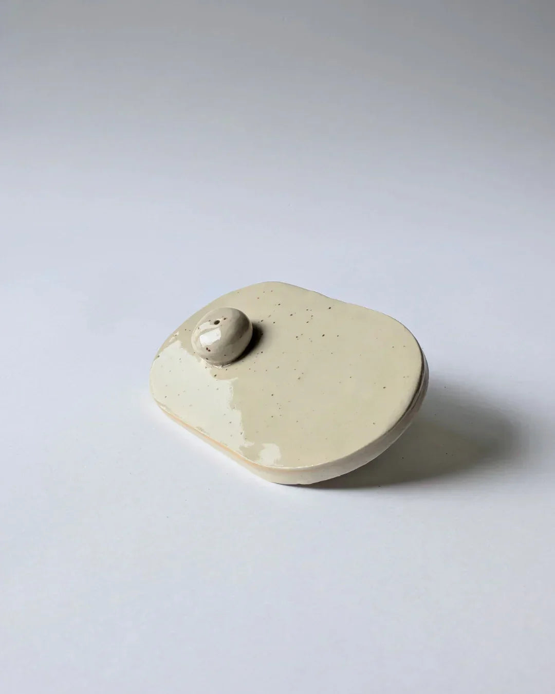 no need for more - Räucherstäbchenhalter - Keramik - Palo Santo