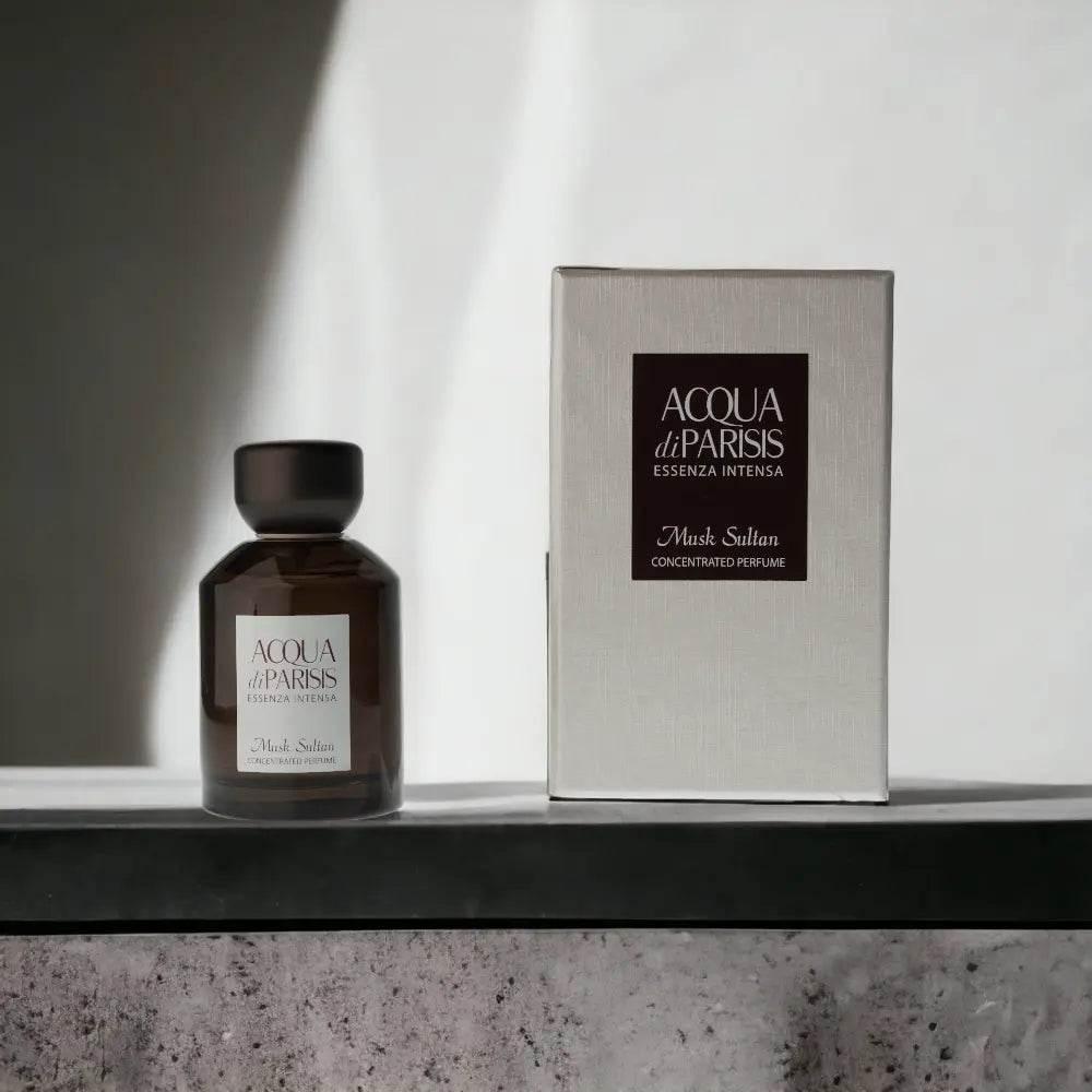Reyane Tradition Acqua di Parisis Essenza Intensa Musk Sultan Eau de Parfum - BLACK ELIXIR - Maison de Parfum