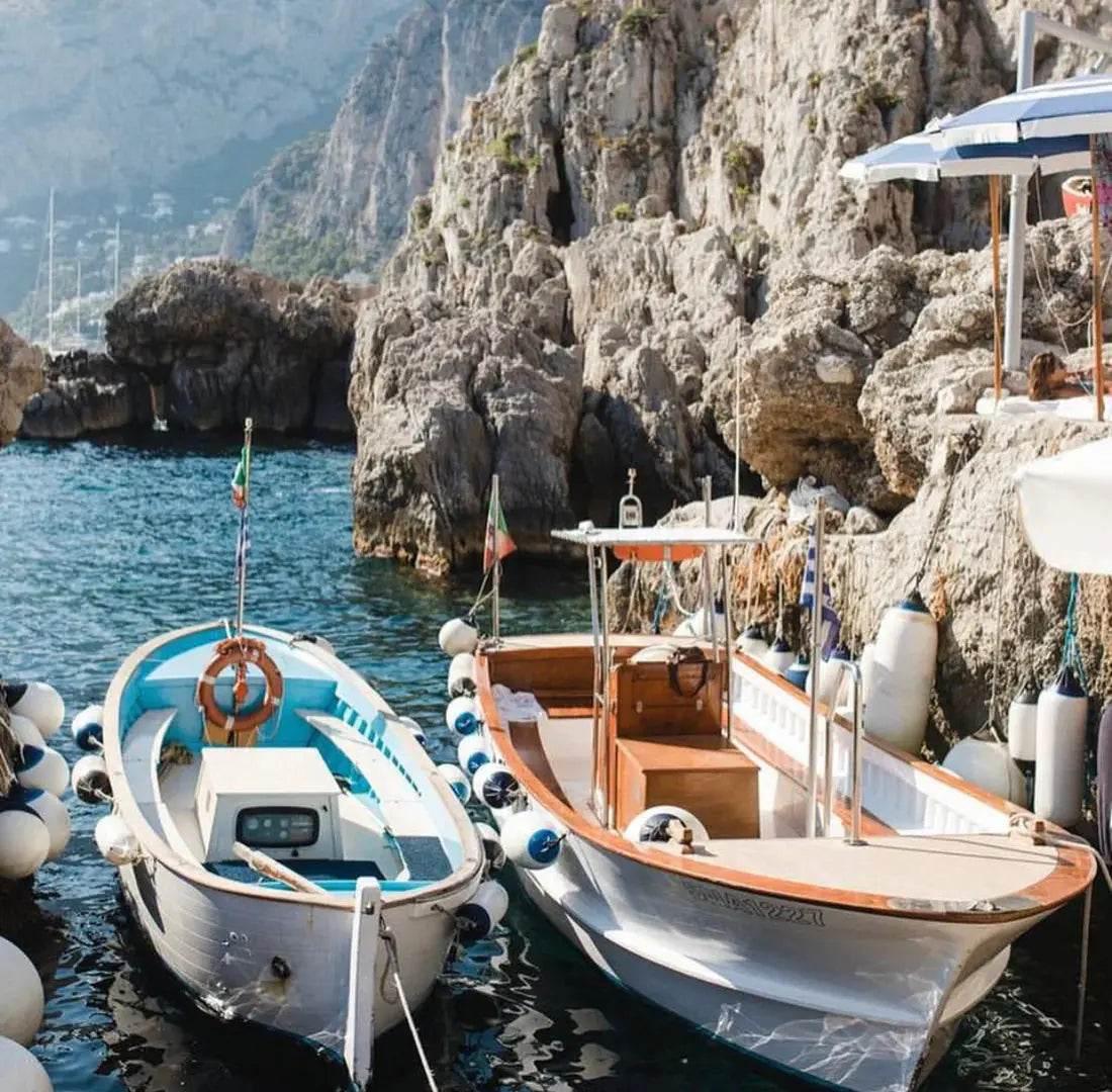 CASA AMALFI BLUE GROTTO 3 SOAP SET - BLACK ELIXIR - Maison de Parfum