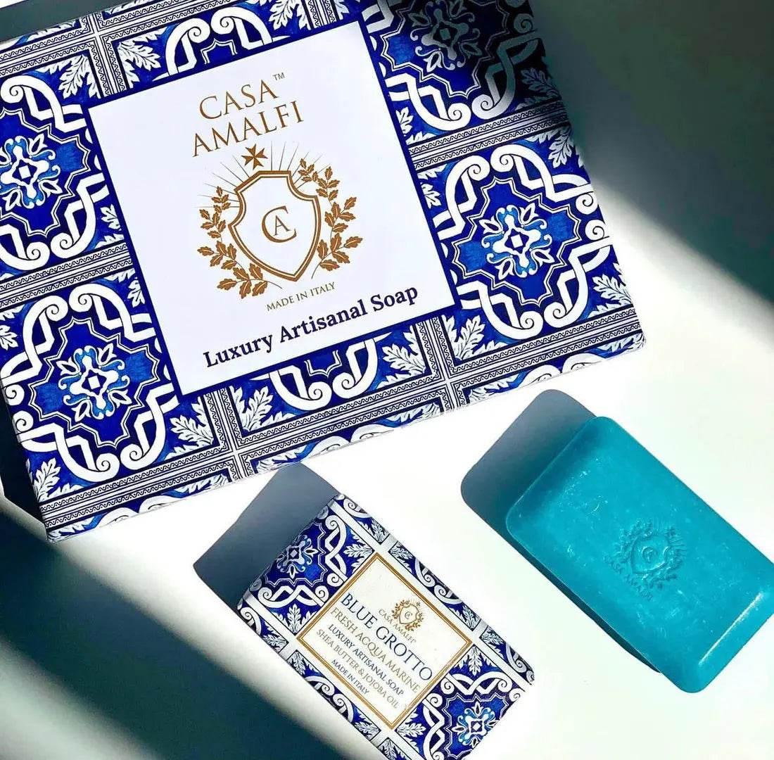 CASA AMALFI BLUE MAIOLICA 3 SOAP GIFT SET - BLACK ELIXIR - Maison de Parfum