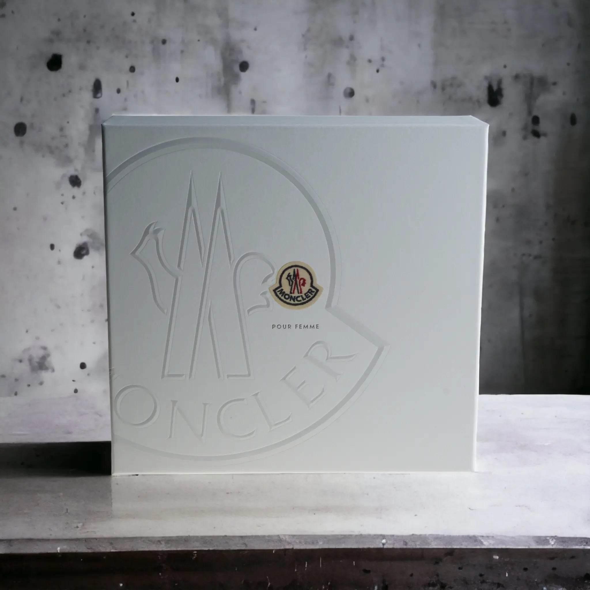 Moncler Pour Femme Duftset Eau de Parfum - BLACK ELIXIR - Maison de Parfum