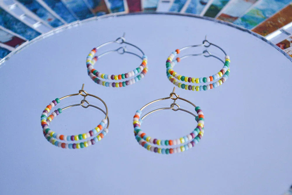 Creolen mit Perlen - Regenbogen Boho