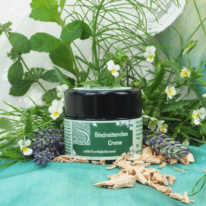 Stiefmütterchen Creme