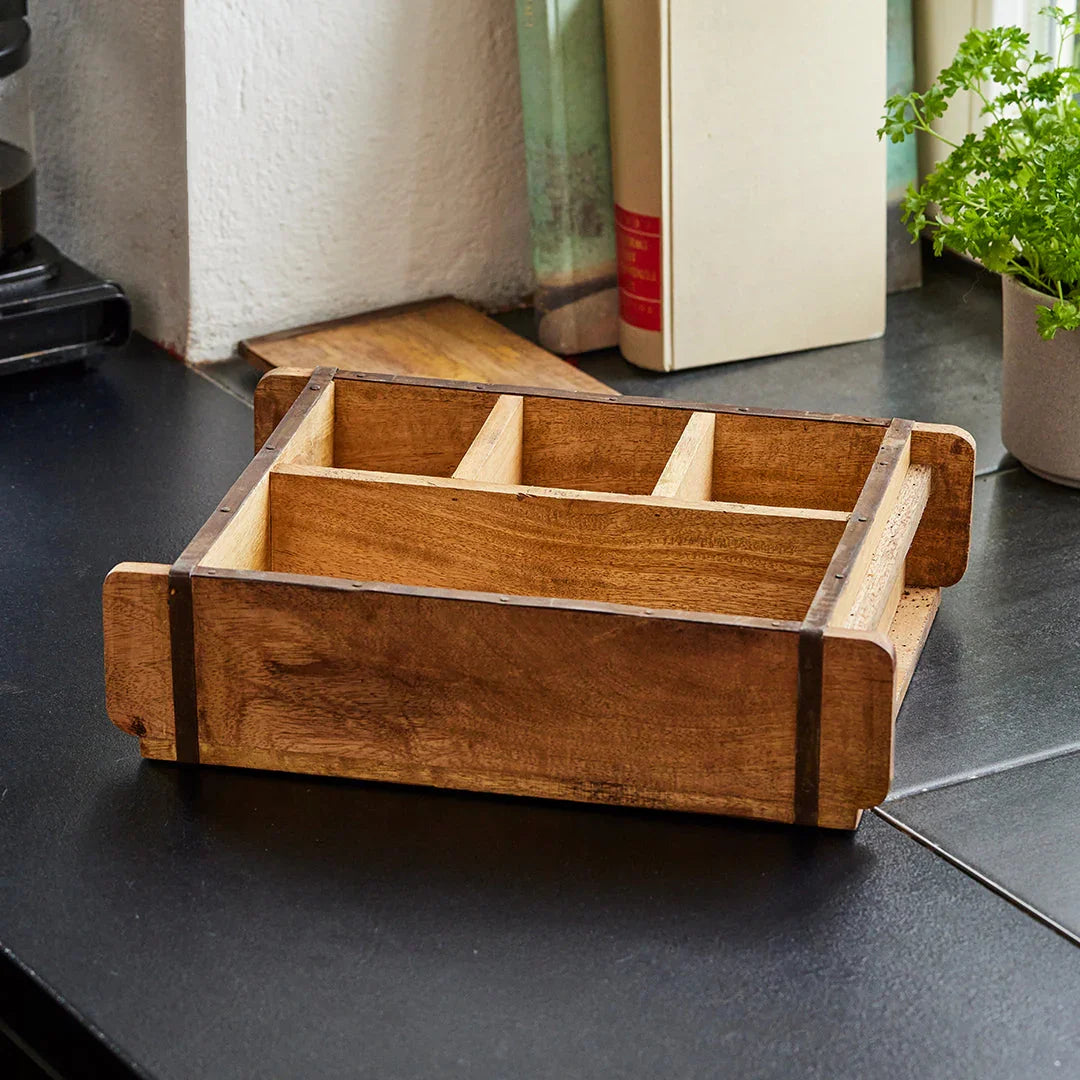 Ziegelform mit 4 Fächern