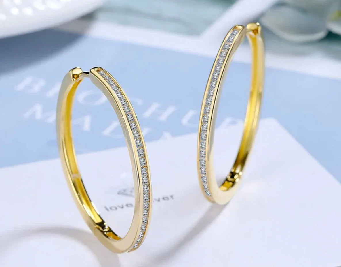 Ohrringe aus 925er Sterling-Silber, vergoldet, Zirkonia Creole