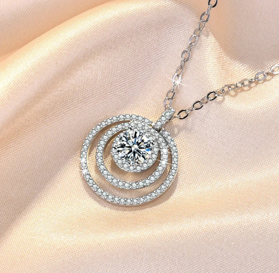 Kette mit Anhänger aus 925er Sterling-Silber, Kristall in Kreisen