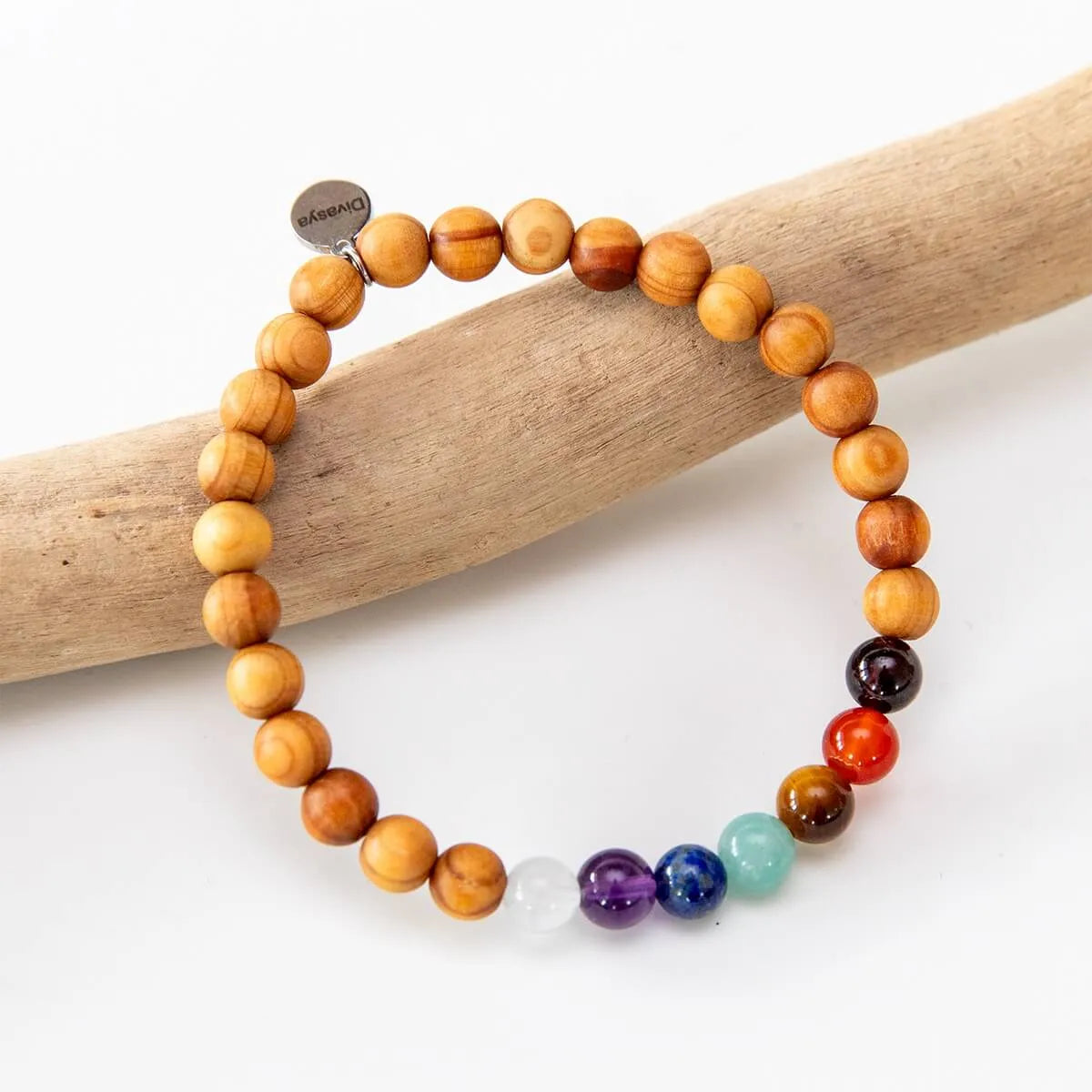 Chakra Armband aus echten Edelsteinen & Sandelholz