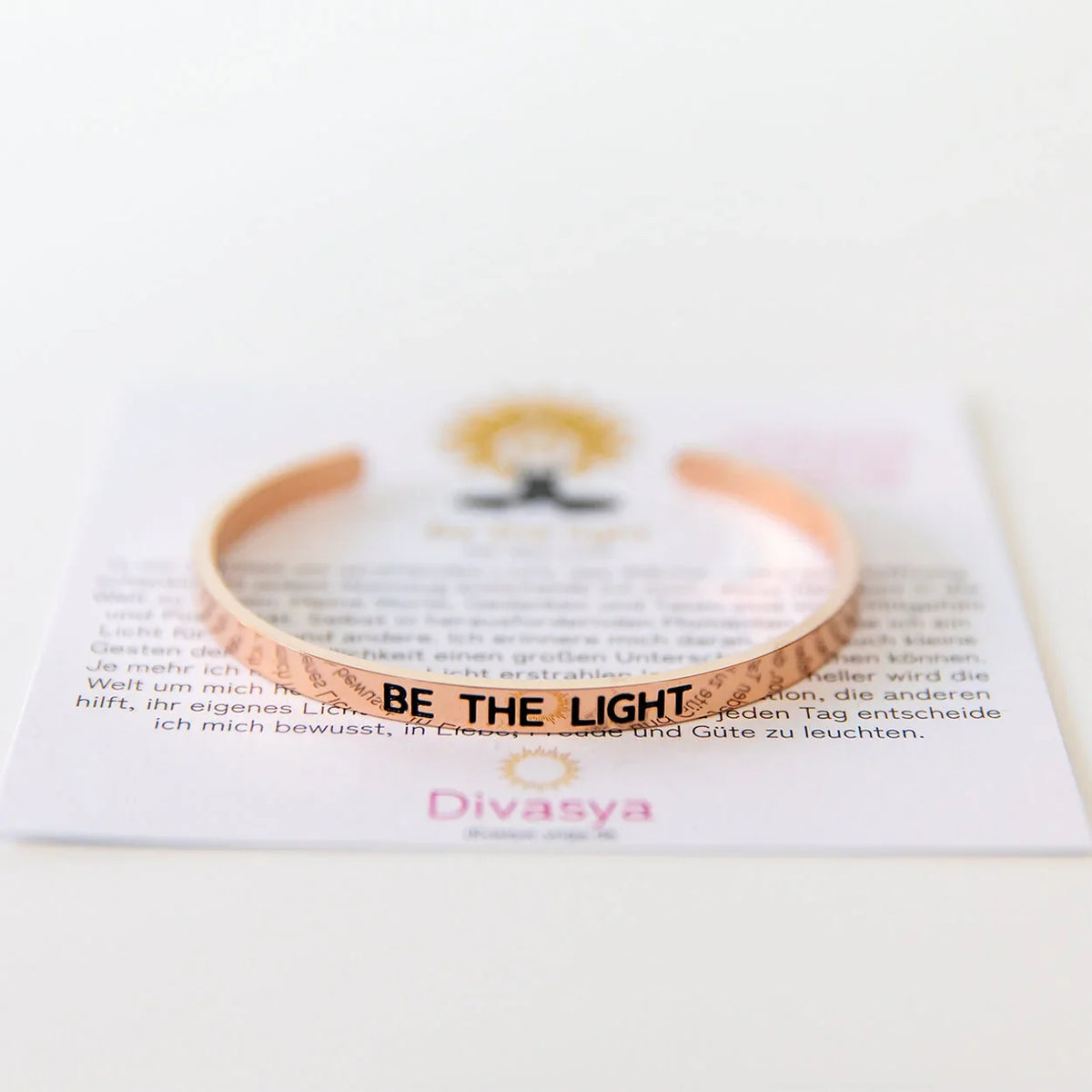 Armreif mit Gravur | rosé vergoldet | Be the light
