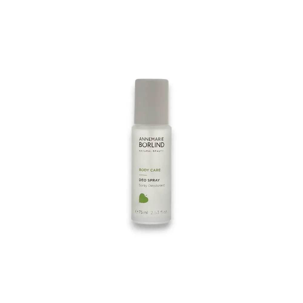 Deo Spray Glasflasche mit grauem Deckel, Body Care, 75 ml, auf weißem Hintergrund