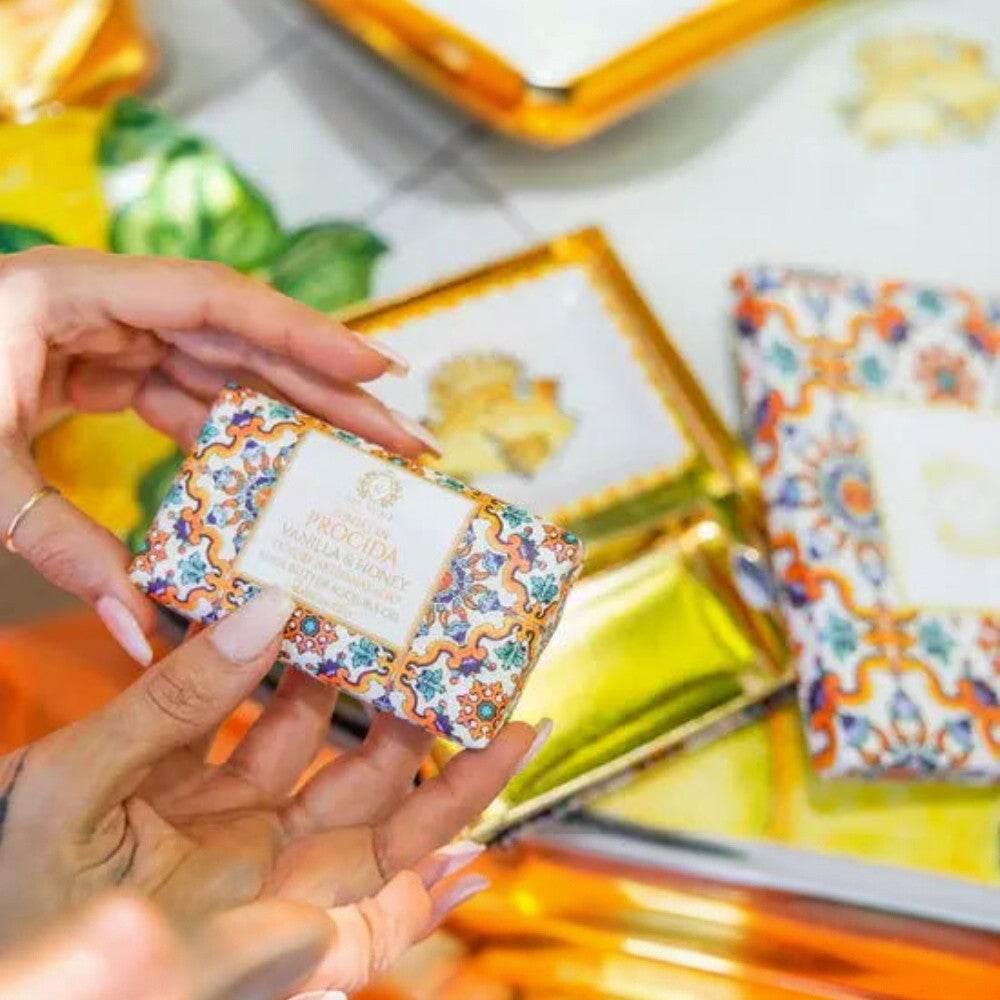 CASA AMALFI PROCIDA SINGLE GIFT SET - BLACK ELIXIR - Maison de Parfum