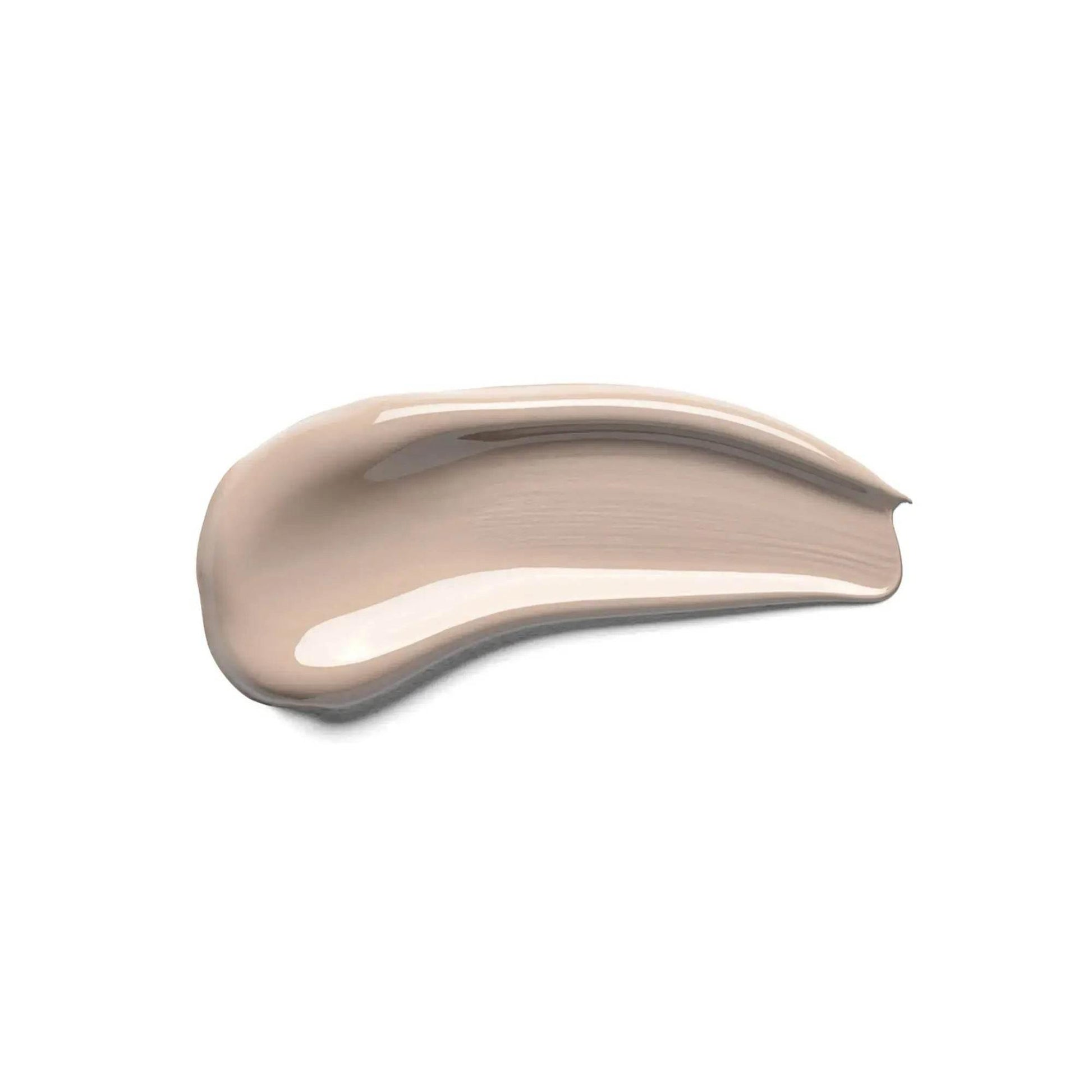 Beige Flüssigconcealer Textur auf weißem Hintergrund, feuchtigkeitsspendender Concealer