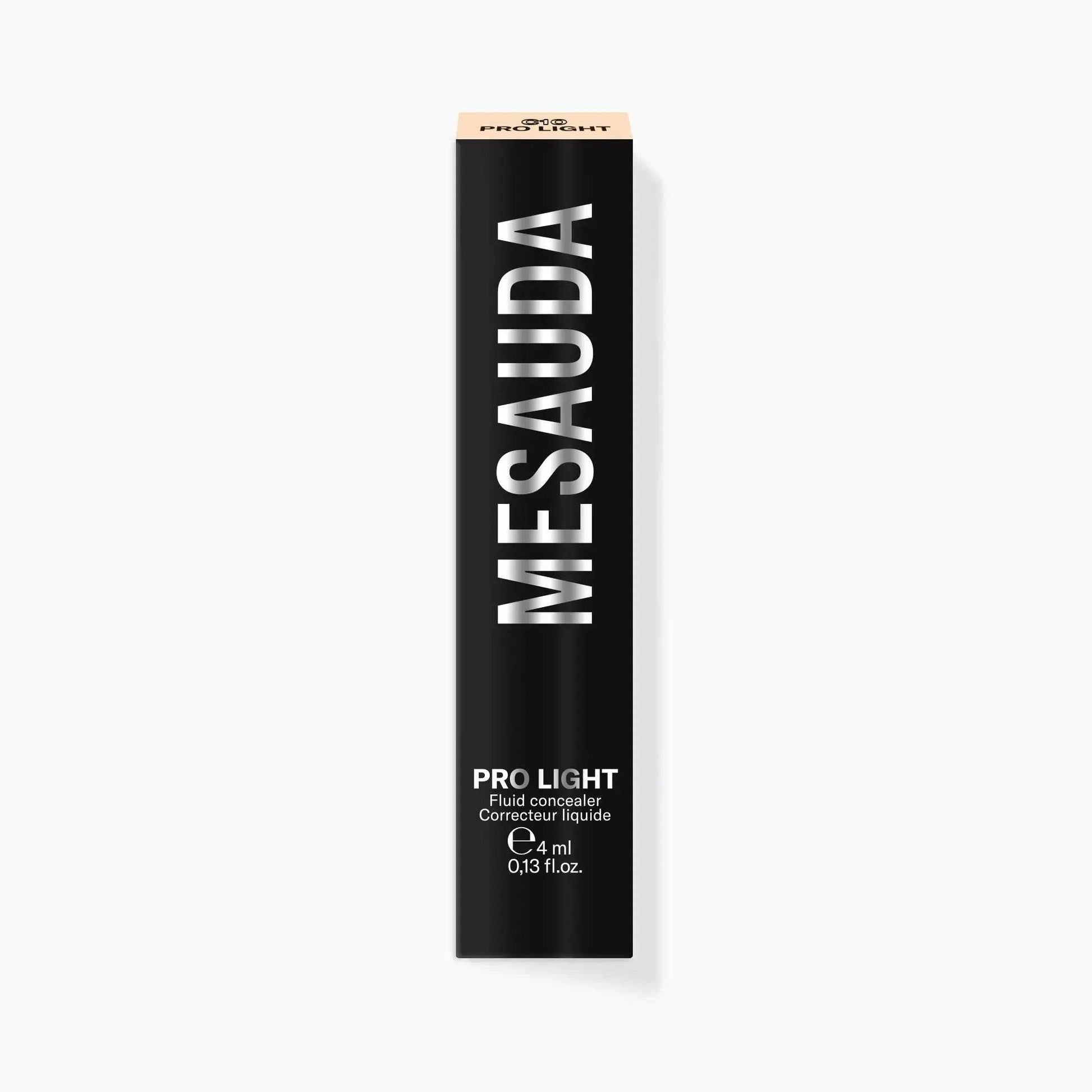 Schwarze Verpackung eines flüssigen Concealers, 4 ml, mit silberner Aufschrift MESAUDA.