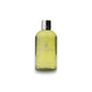 Gelbe Flasche Cardamom & Cedarwood Duschgel mit silbernem Deckel auf weißem Hintergrund