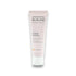 Creme Pastell Apricot getönte Tagescreme in Tube, 30 ml, vor weißem Hintergrund