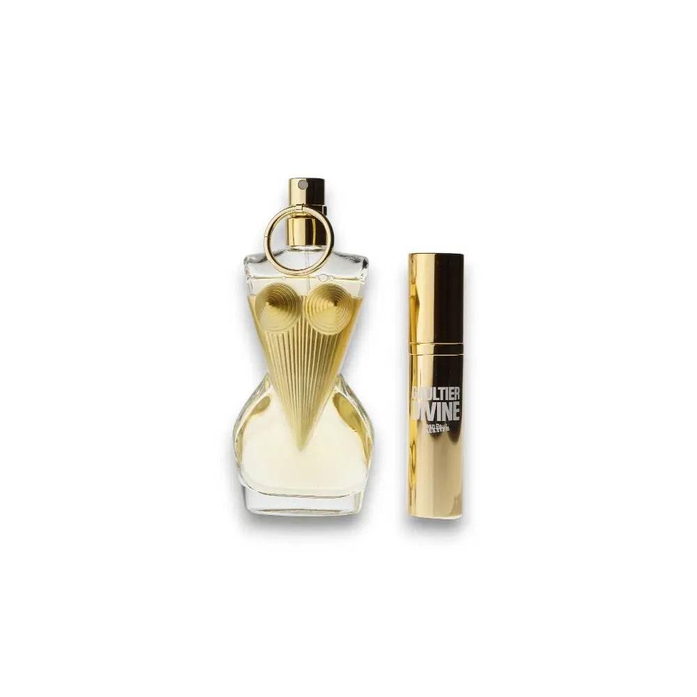Luxuriöses Parfum-Duftset mit goldfarbenem Flakon in femininer Form und Reisezerstäuber