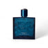 Blauer Flakon Eros Pour Homme Eau de Parfum mit Medusa-Relief und Silberaufschrift