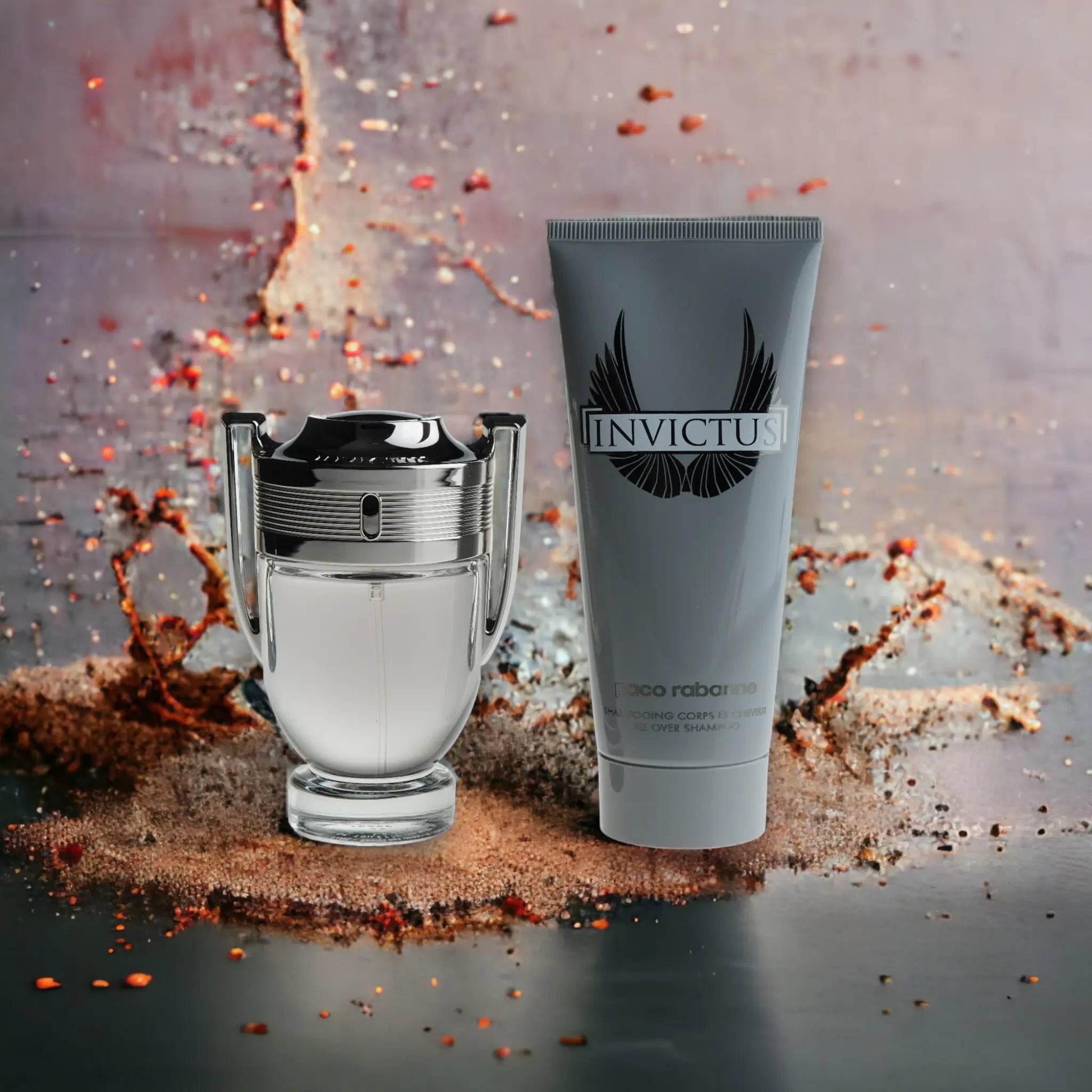 Invictus Duftset mit Eau de Toilette und Duschgel vor dramatischem Hintergrund, Herrenparfum