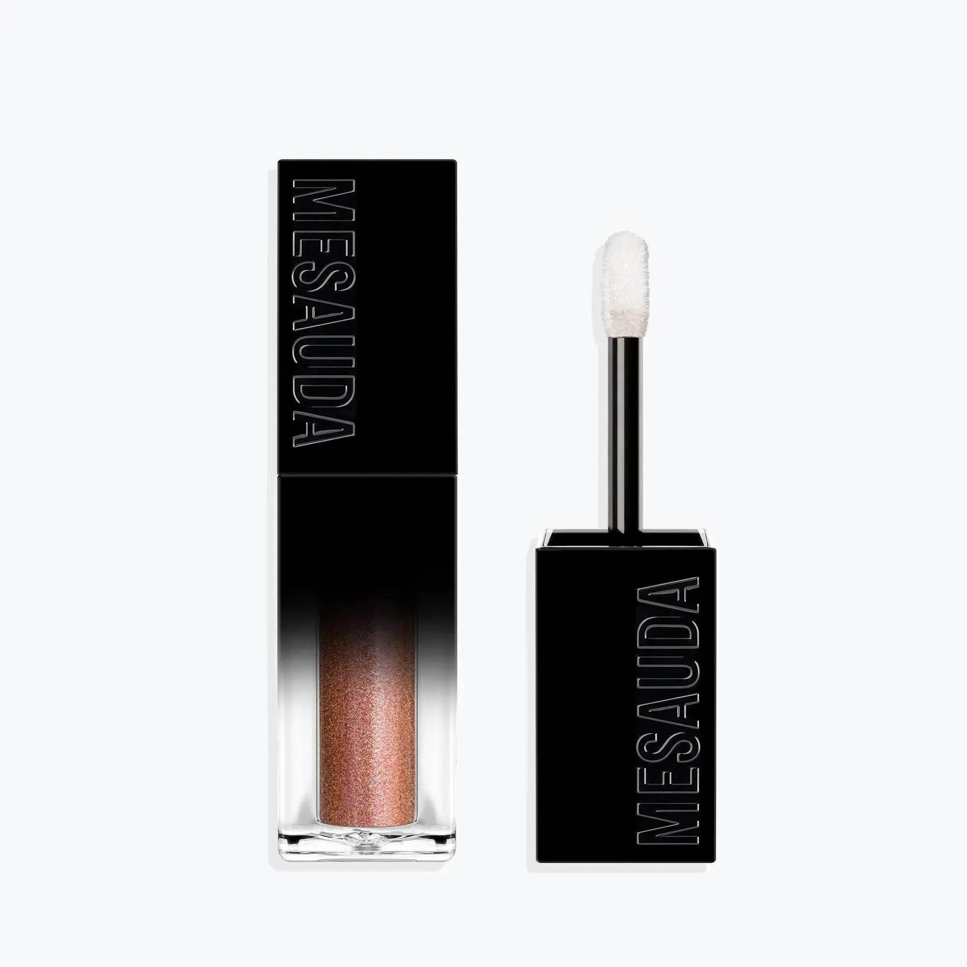 Flüssiger Lidschatten in Kupferbraun mit Applikator, elegantes schwarzes Design