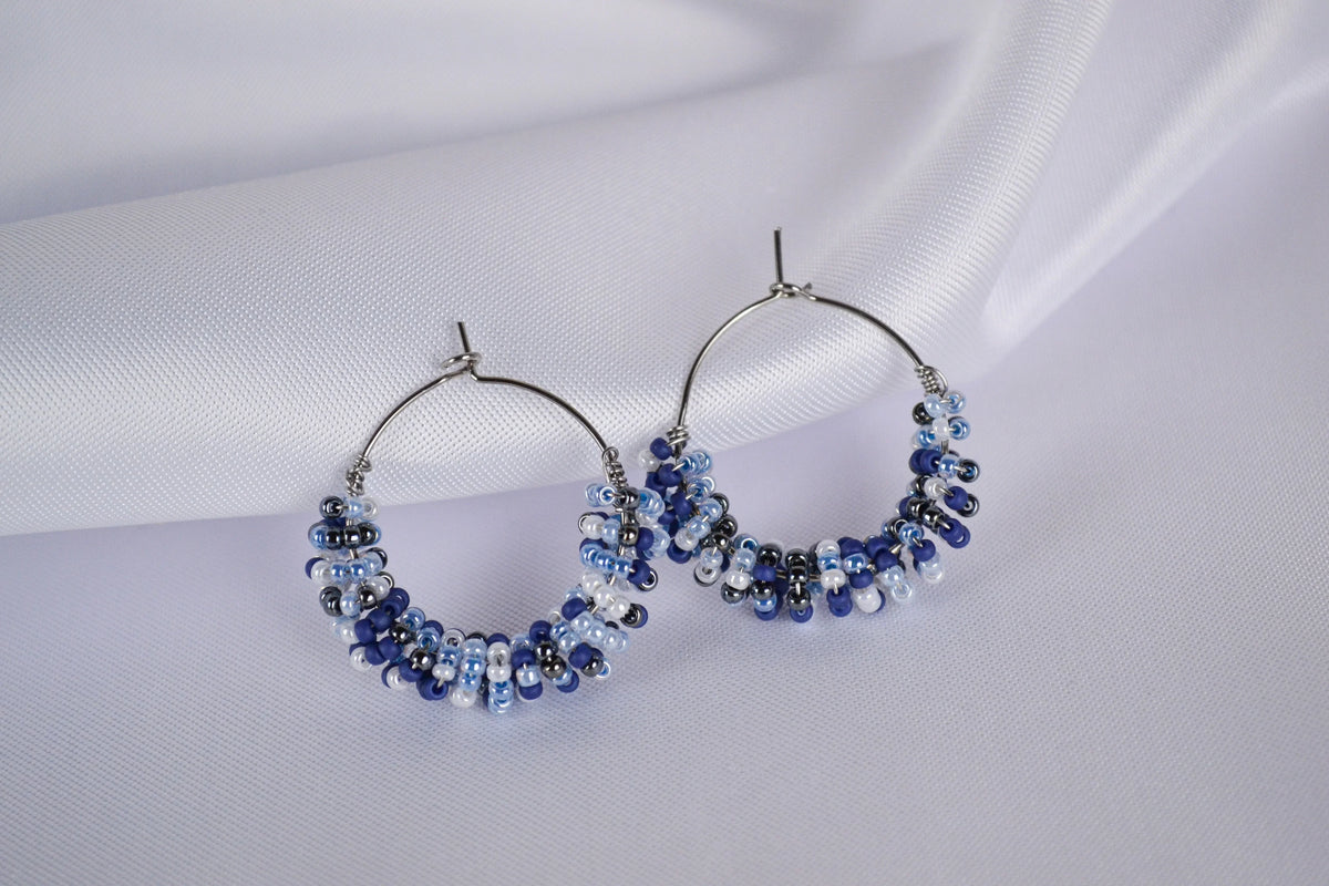 Perlen Creolen Blautöne