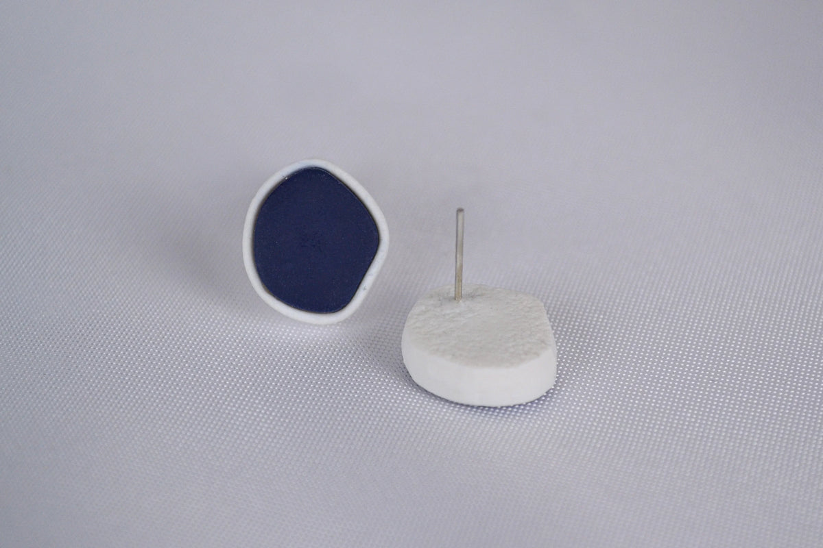 Ohrstecker Ella in Blau & Weiß