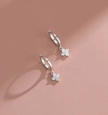 Ohrringe aus 925er Sterling-Silber, vierblättrige Blume