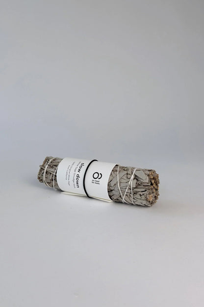 no need for more - Weißer Salbei - Smudge Räucherbündel - "Slow Down"