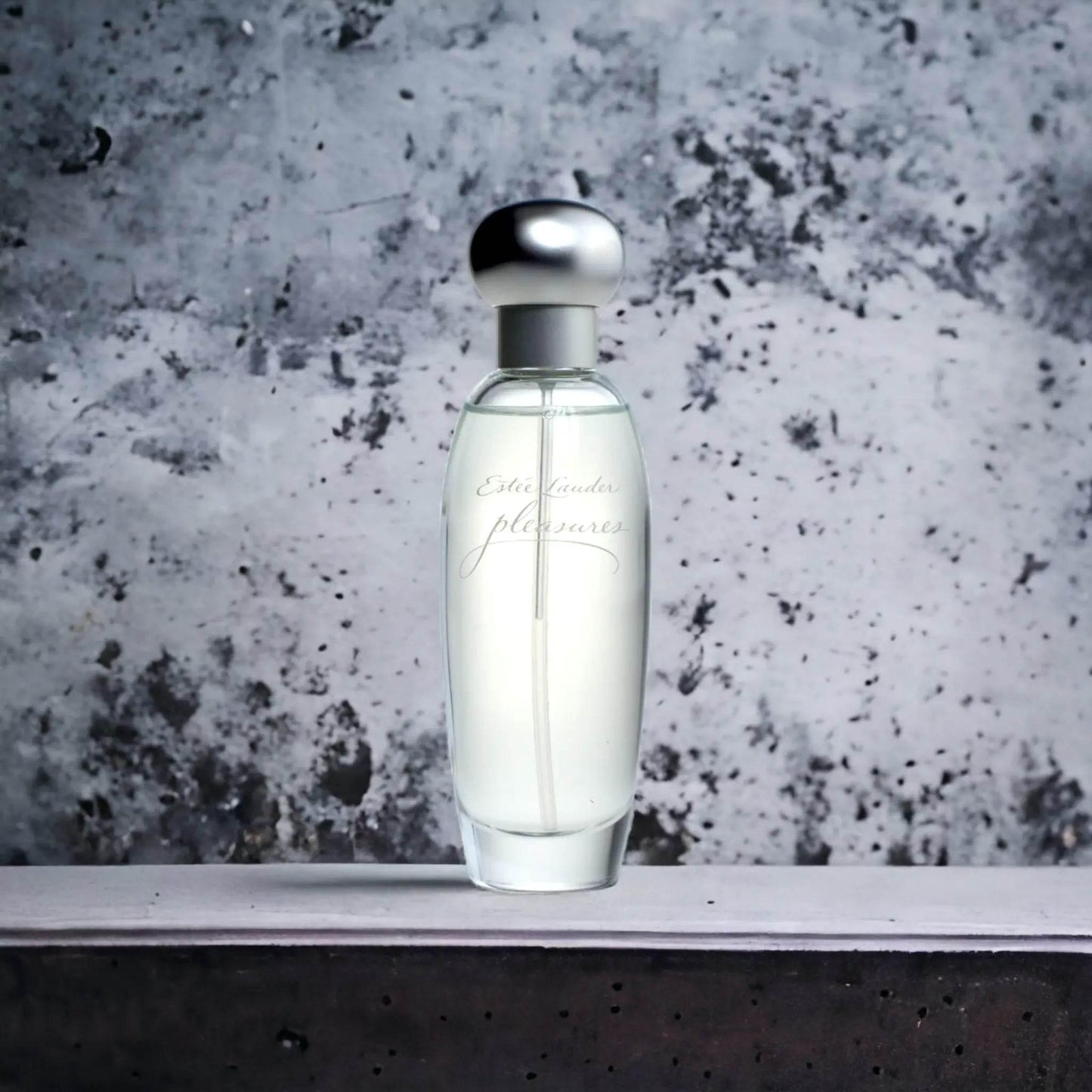 Pleasures Eau de Parfum - BLACK ELIXIR - Maison de Parfum