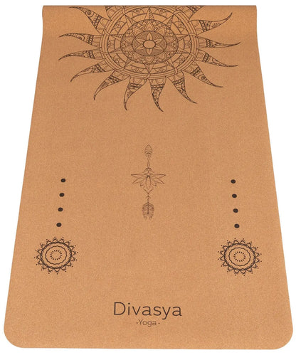 Reise Yogamatte aus Kork & Naturkautschuk - mit Schutzhülle