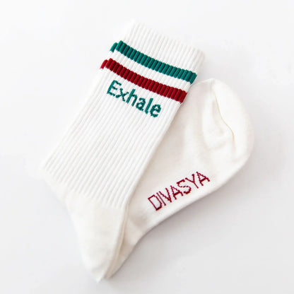 Socken mit Yoga-Motiv: Inhale Exhale | Namasté