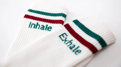 Socken mit Yoga-Motiv: Inhale Exhale | Namasté