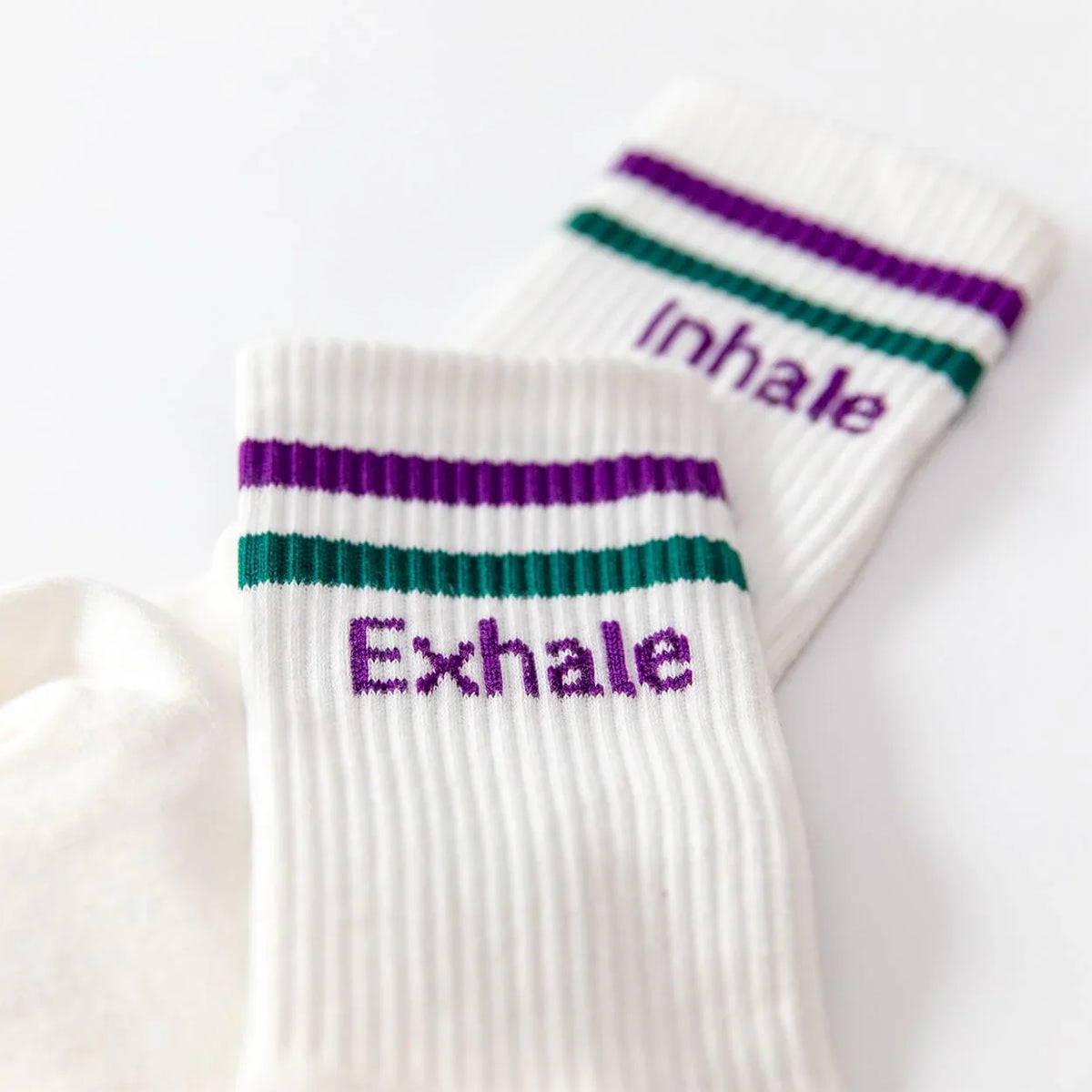 Socken mit Yoga-Motiv: Inhale Exhale | Namasté