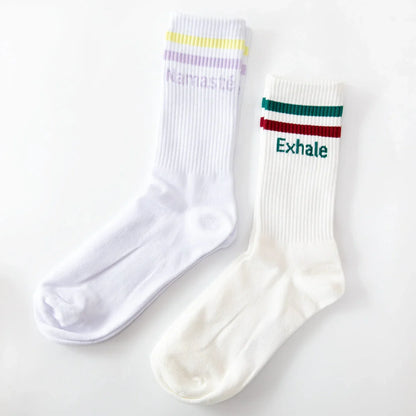 Socken mit Yoga-Motiv: Inhale Exhale | Namasté