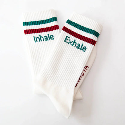 Socken mit Yoga-Motiv in 2 Varianten: Inhale Exhale | Namasté