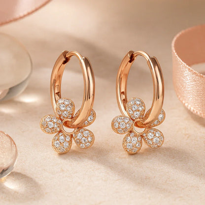 Ohrringe aus 925er Sterling-Silber, hängendes Blümchen mit Zirkonia