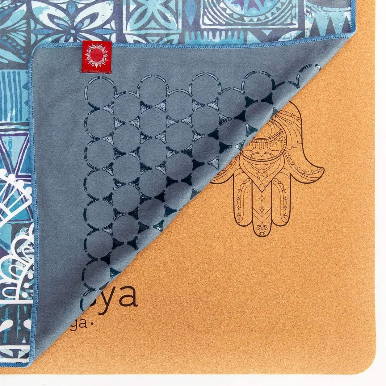 Yoga Handtuch rutschfest aus recycelter Mikrofaser & Silikon-Struktur auf der Unterseite