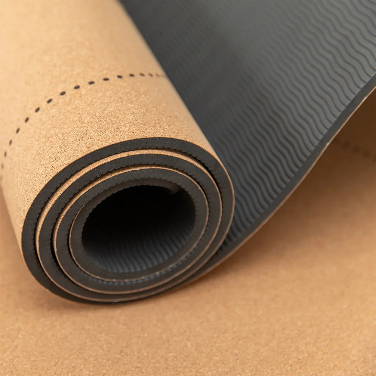 Leichte Kork Yogamatte: rutschfest, dämpfend & nachhaltig