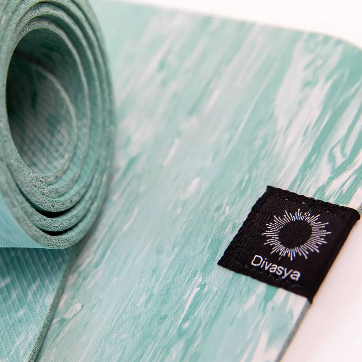 Yogamatte Naturkautschuk PURE: rutschfest, nachhaltig & extra breit