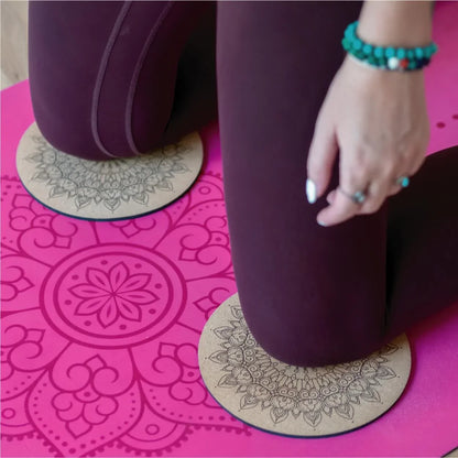 Yoga Set KOMFORT: Kork Yogamatte mit Yoga Knie Pads