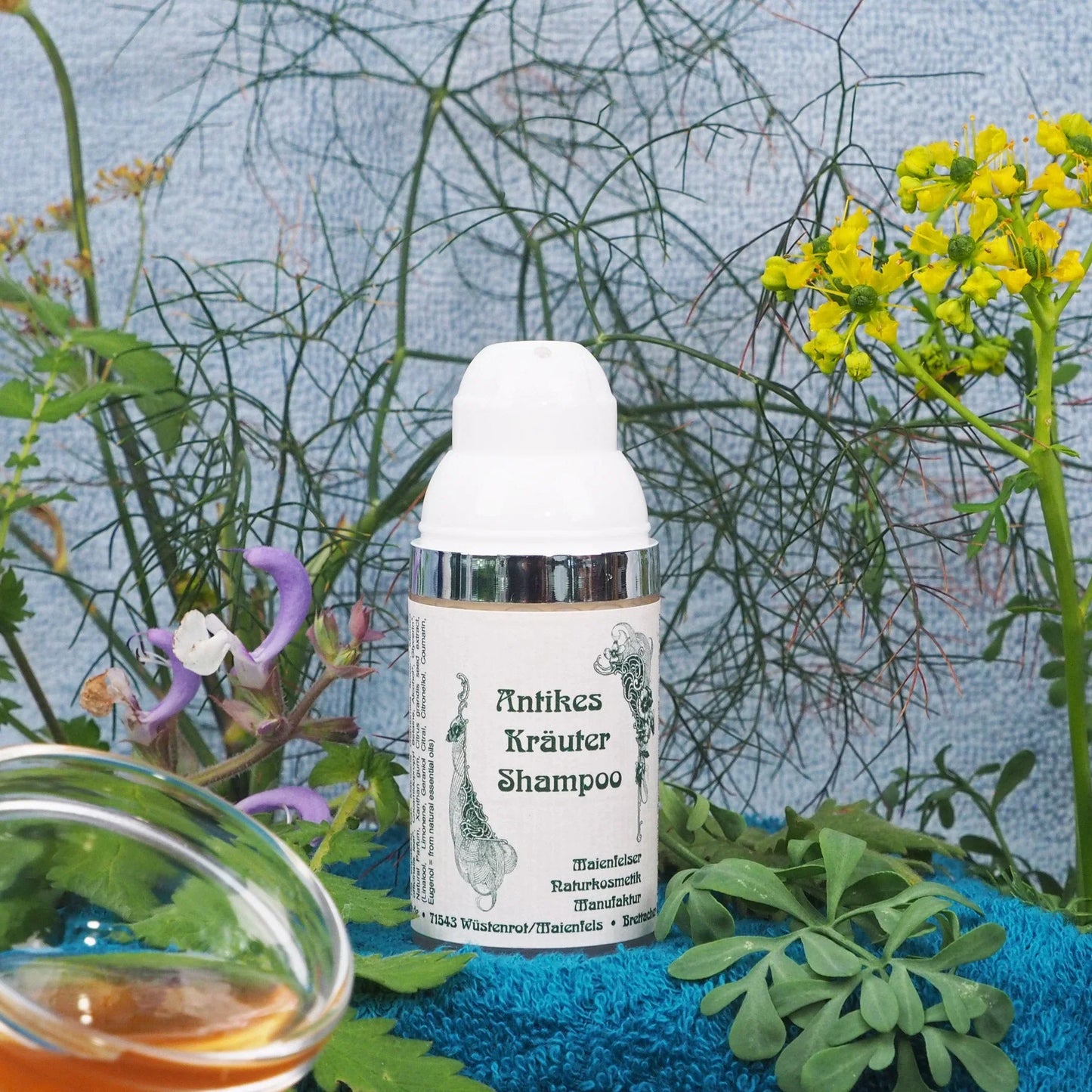 Antikes Kräutershampoo