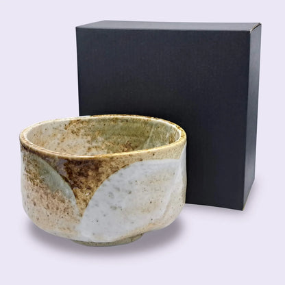 Japanische Matcha Schale - Chawan Yuki - handgemacht aus Keramik - 12x8cm