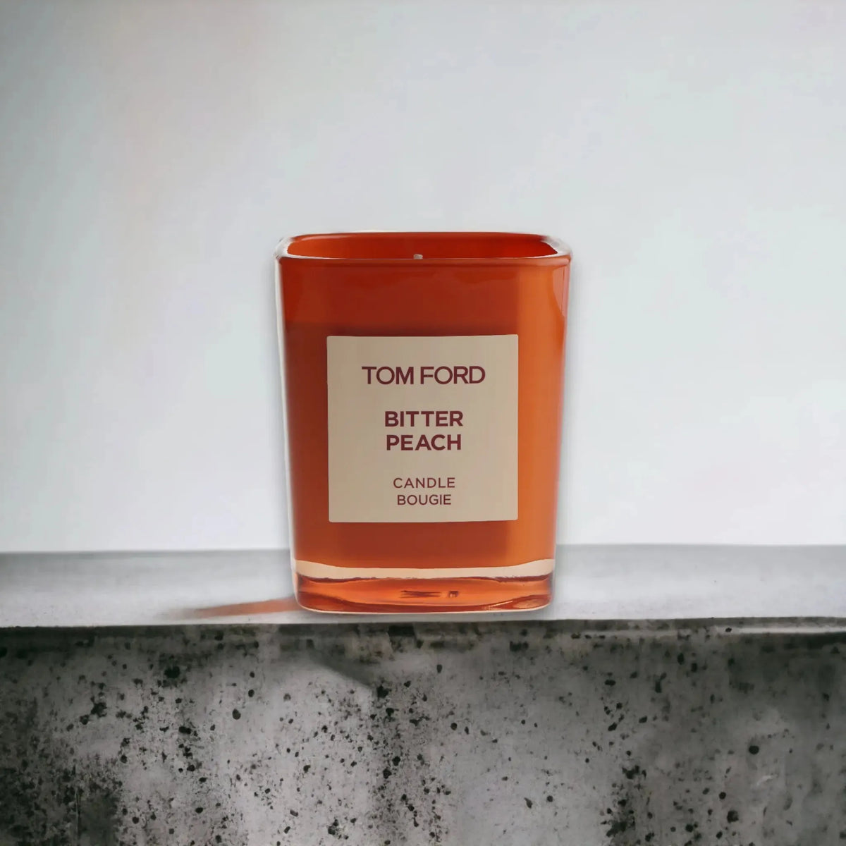 TOM FORD Bitter Peach Duftkerze - BLACK ELIXIR - Maison de Parfum