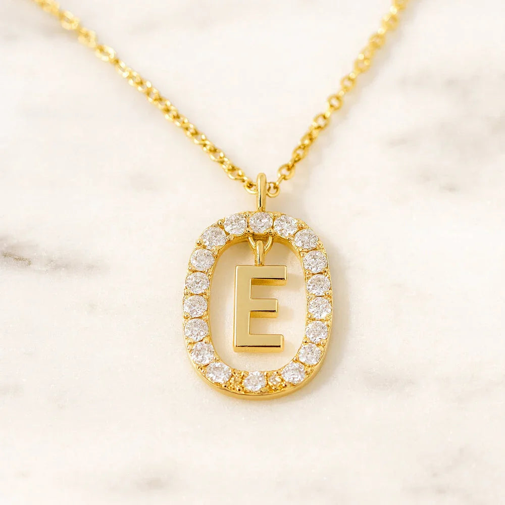 Kette mit Anhänger aus 925er Sterling-Silber, verschiedene Buchstaben im Strasskreis, 45cm