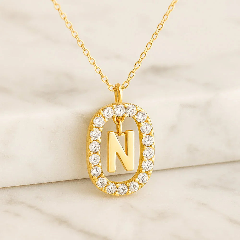 Kette mit Anhänger aus 925er Sterling-Silber, verschiedene Buchstaben im Strasskreis, 45cm