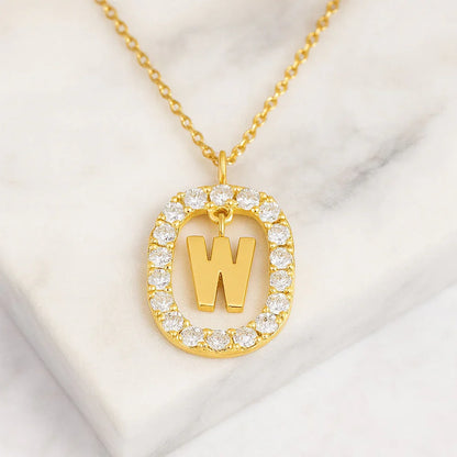 Kette mit Anhänger aus 925er Sterling-Silber, verschiedene Buchstaben im Strasskreis, 45cm