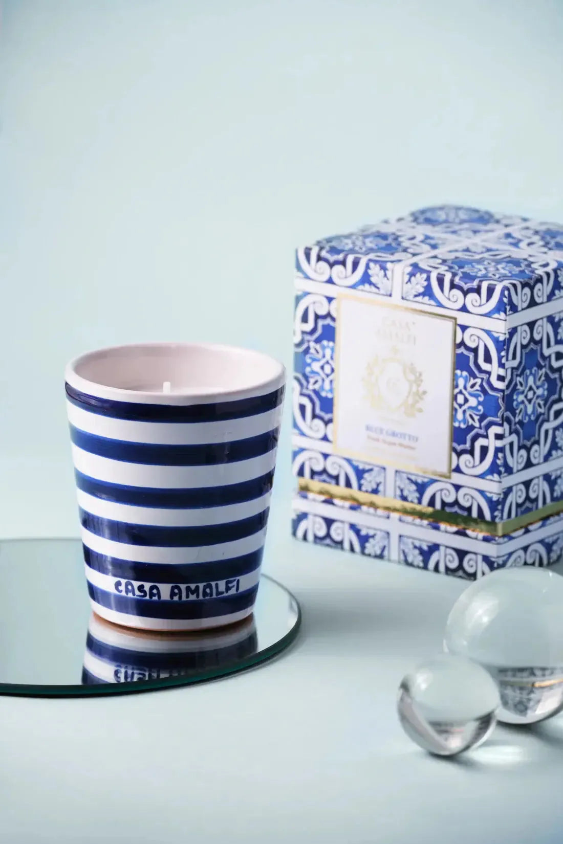 CASA AMALFI BLUE GROTTO HAND PAINTED CANDLE - Fresh Acqua Marine - BLACK ELIXIR - Maison de Parfum