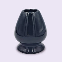 Matcha Besen Halter Kusenaoshi Schwarz aus Keramik