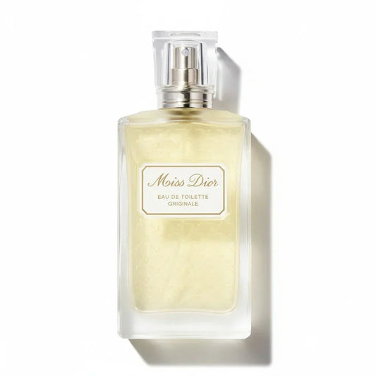 flat-lay-541ab8ec-dadf-483b-8114-a674a536a9c4jpg-30874 - BLACK ELIXIR - Maison de Parfum