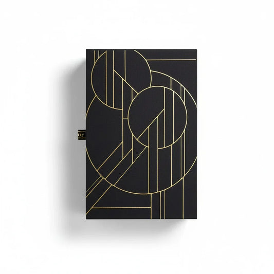 flat-lay-62ea00a6-7cf4-4784-8504-e2e6e11949db - BLACK ELIXIR - Maison de Parfum