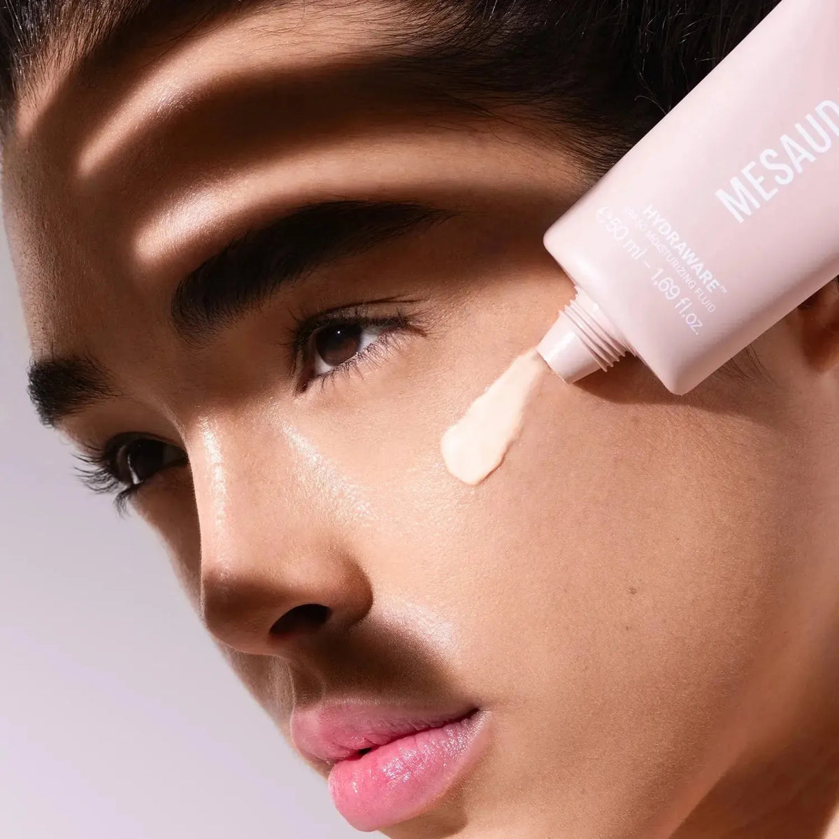 HYDRAWARE™ FLUID SPF 50 MOISTURIZER - BLACK ELIXIR - Maison de Parfum